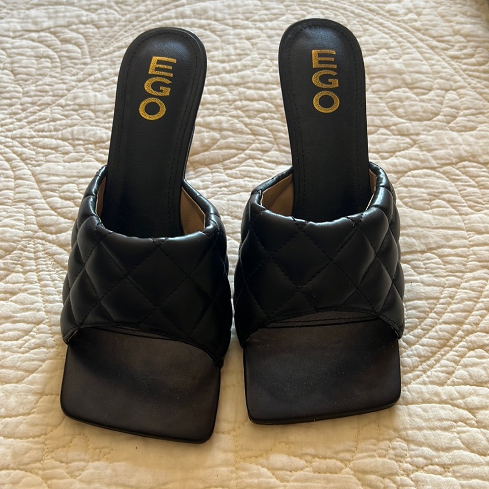 Black Ego heels size women’s 9